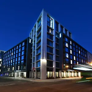 Travelodge Centre מלון