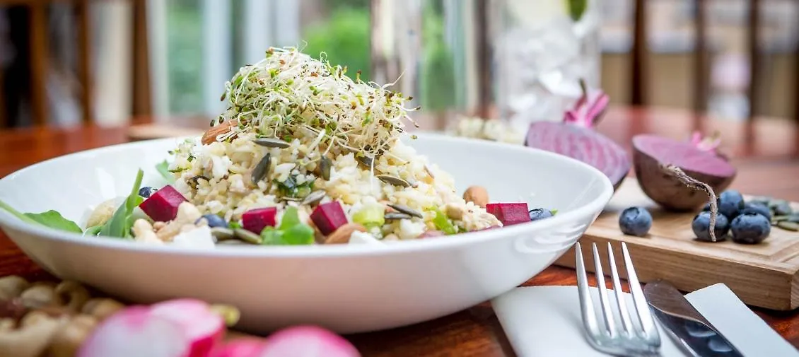 Maldron Hotel Kevin Street, Dublin City 4*,  Ирландия